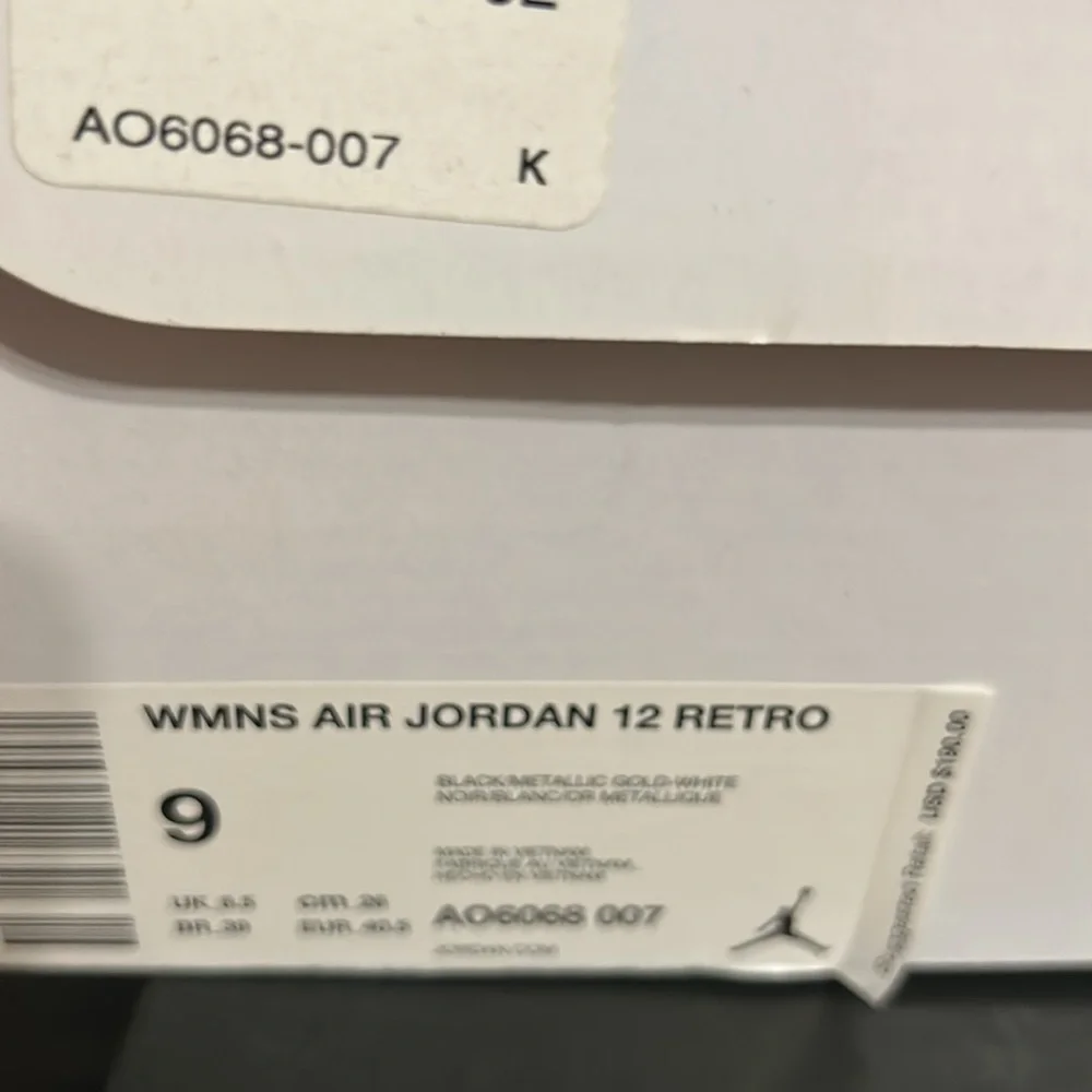 Retro 12 - Picture 4 of 4